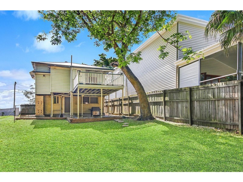 68 Fairfield Road, Fairfield QLD 4103