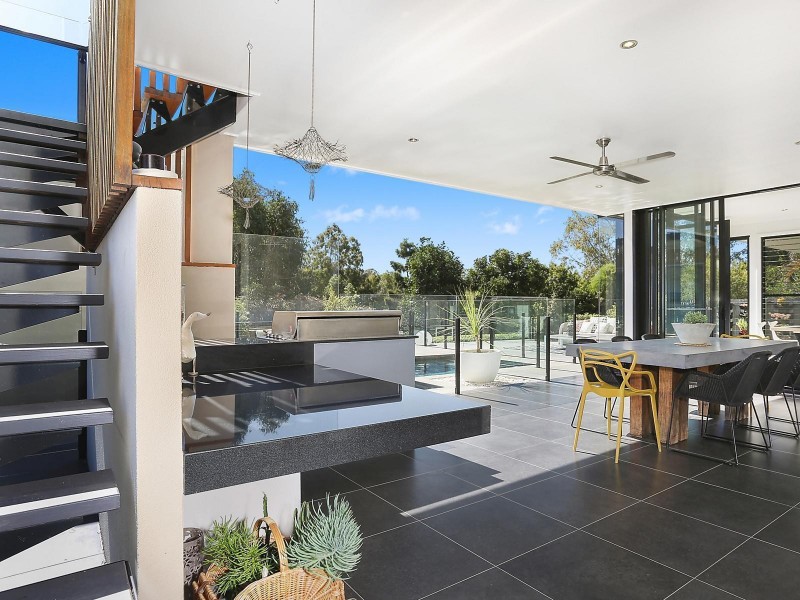 32 Burdekin Drive, Sinnamon Park QLD 4073