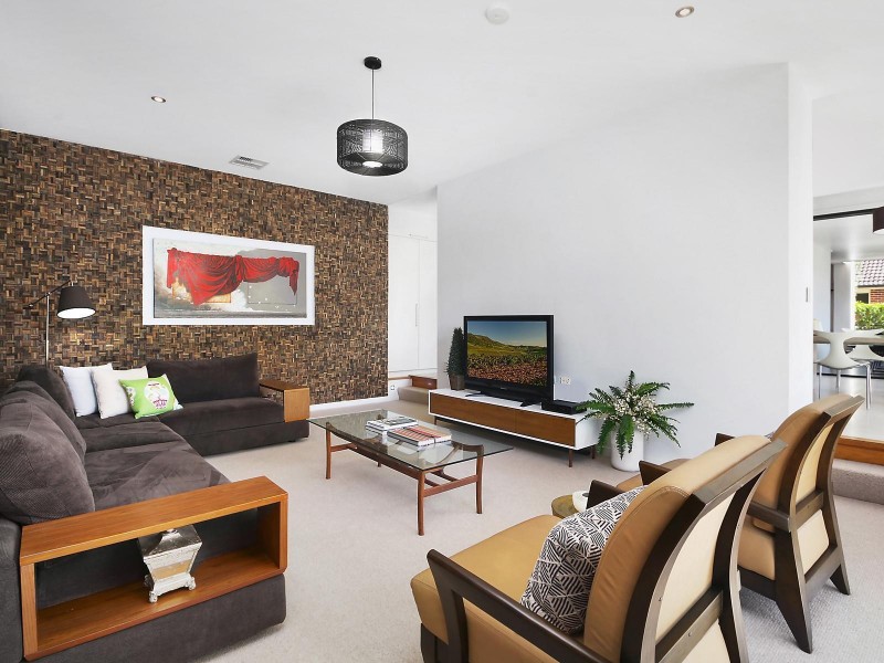 32 Burdekin Drive, Sinnamon Park QLD 4073