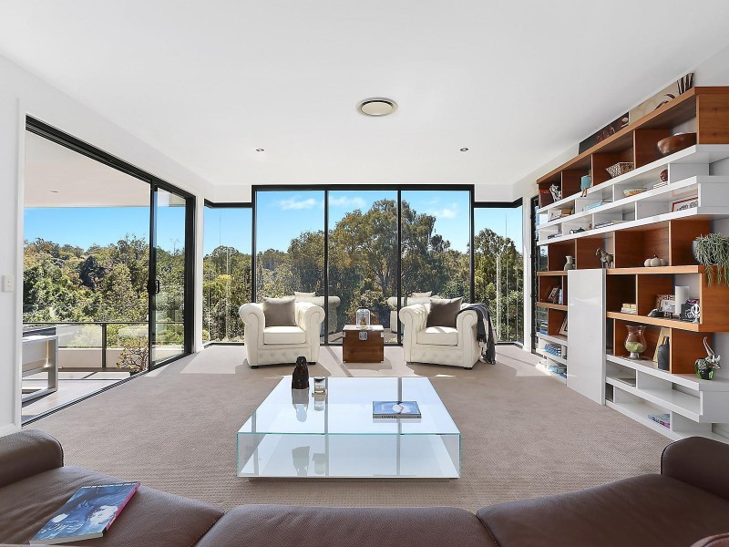 32 Burdekin Drive, Sinnamon Park QLD 4073