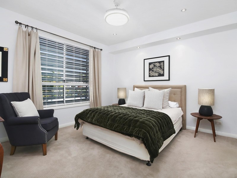 32 Burdekin Drive, Sinnamon Park QLD 4073