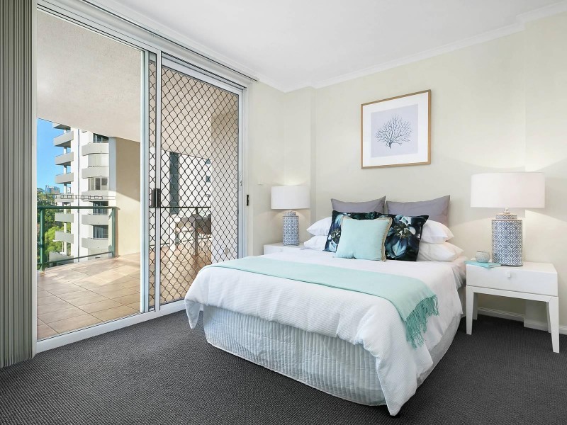 19/16 Patrick Lane, Toowong QLD 4066