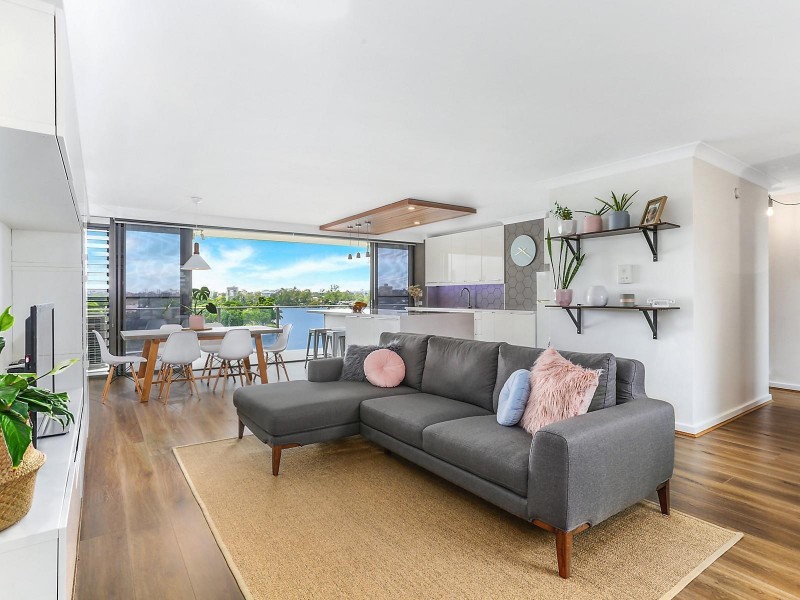 18/36 Glen Road, Toowong QLD 4066