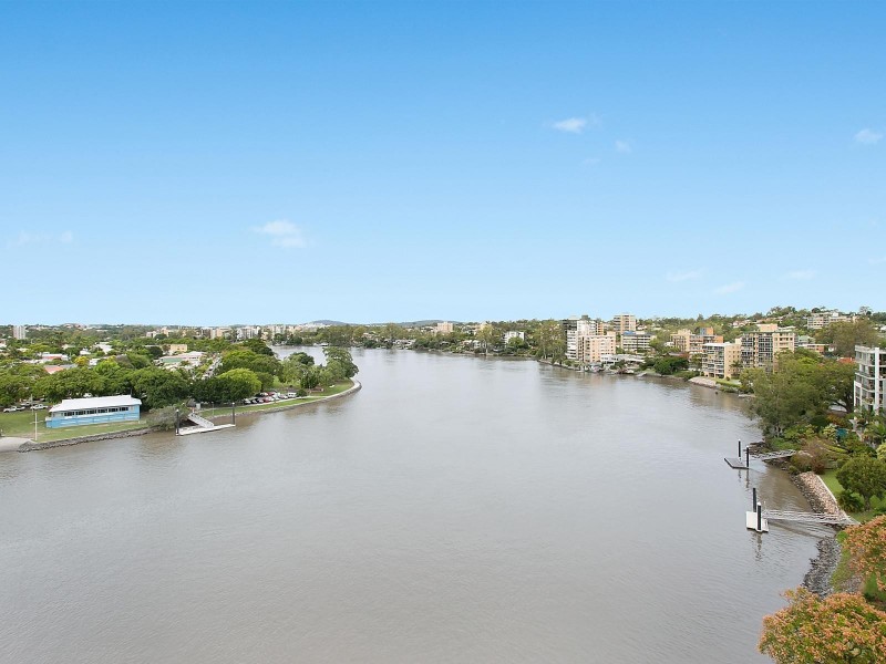 18/36 Glen Road, Toowong QLD 4066