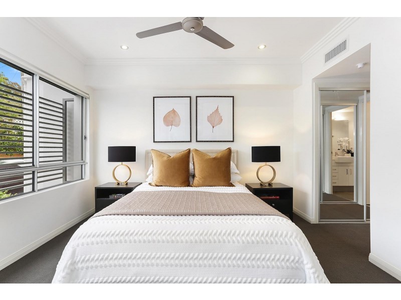 26/17 Marshall Lane, Kenmore QLD 4069