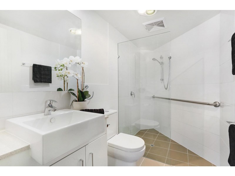 26/17 Marshall Lane, Kenmore QLD 4069