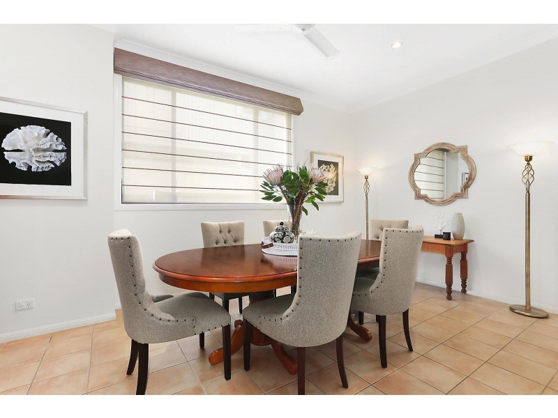 38 Baty Street, St Lucia QLD 4067