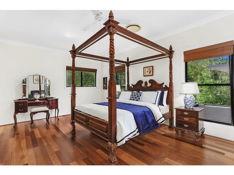 38 Baty Street, St Lucia QLD 4067