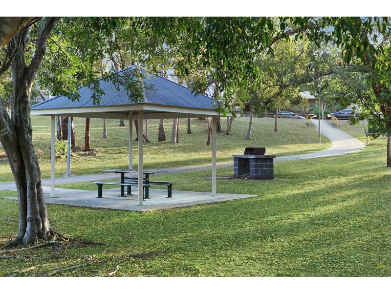 7 Nolina Court, Indooroopilly QLD 4068