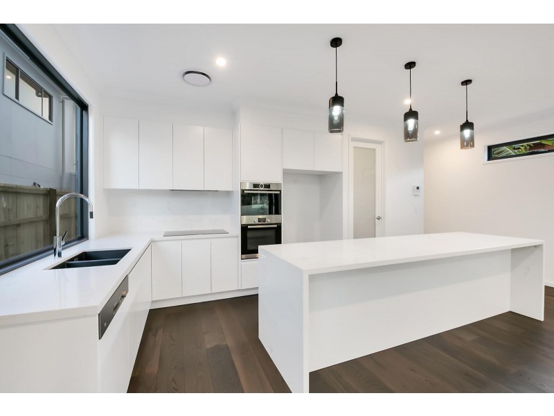 40 Melbourne Avenue, Camp Hill QLD 4152