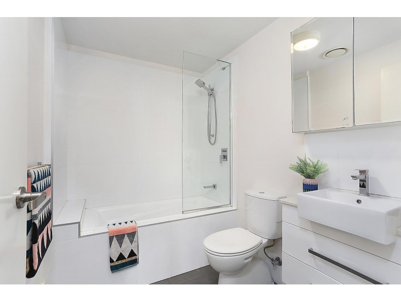 211/6 Victoria Street, Kelvin Grove QLD 4059