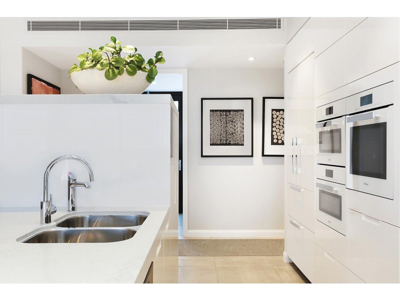 8/252 Swann Road, Taringa QLD 4068
