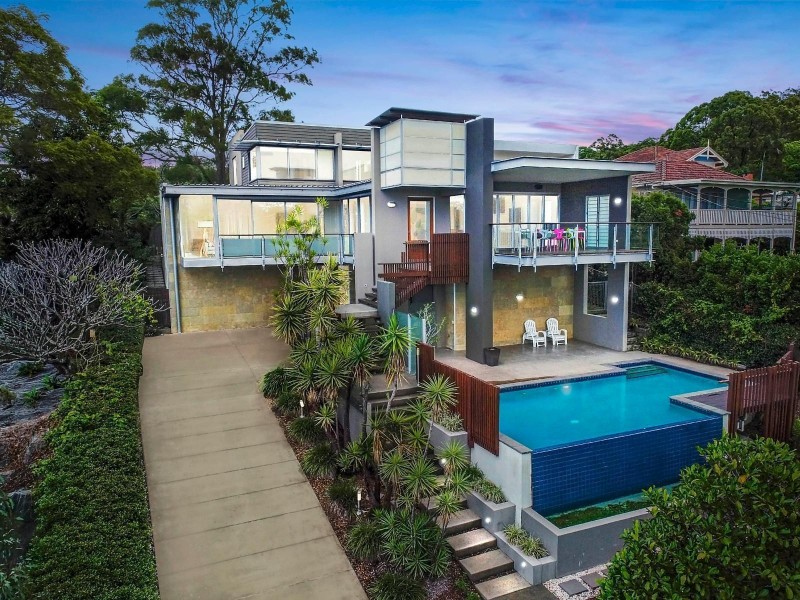 46 Outlook Crescent, Bardon QLD 4065