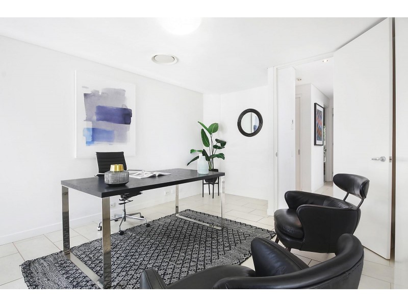 46 Outlook Crescent, Bardon QLD 4065