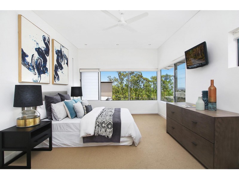 46 Outlook Crescent, Bardon QLD 4065