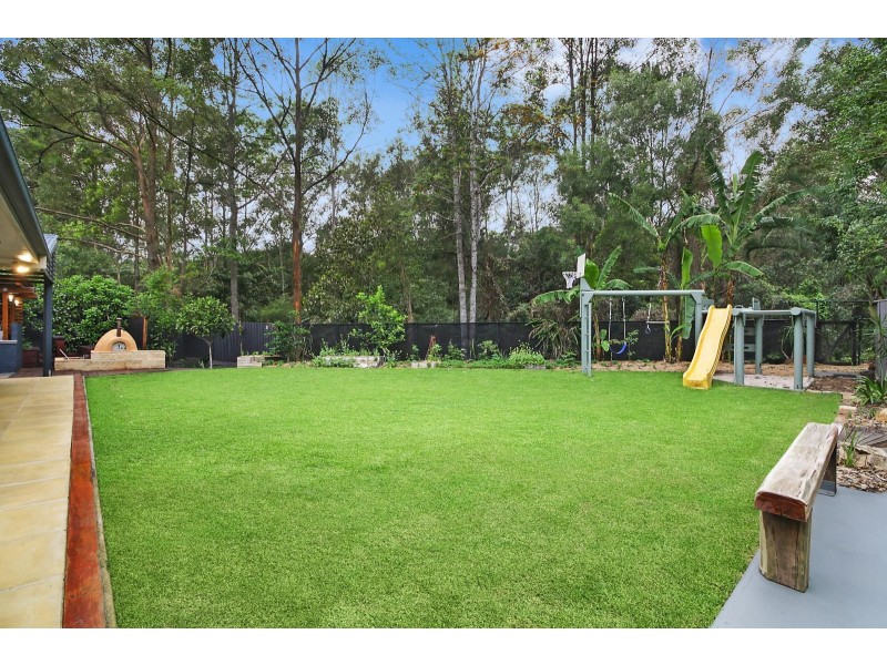 39 Woodtop Court, Ferny Hills QLD 4055