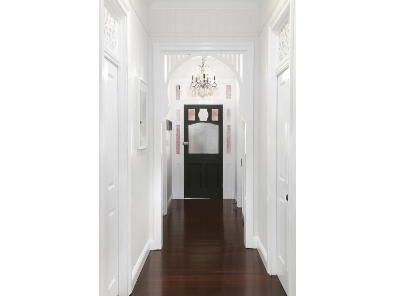 84 Miskin Street, Toowong QLD 4066