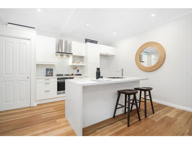 84 Miskin Street, Toowong QLD 4066