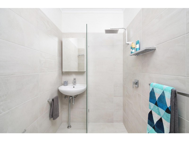 84 Miskin Street, Toowong QLD 4066