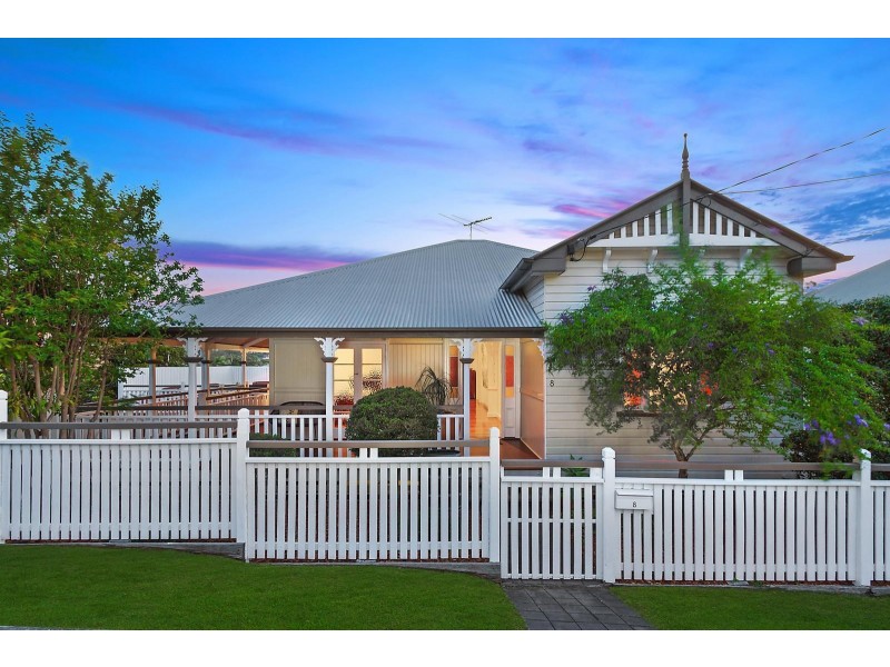 8 Ada Street, Taringa QLD 4068