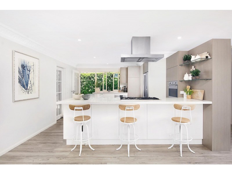173 Hawken Drive, St Lucia QLD 4067