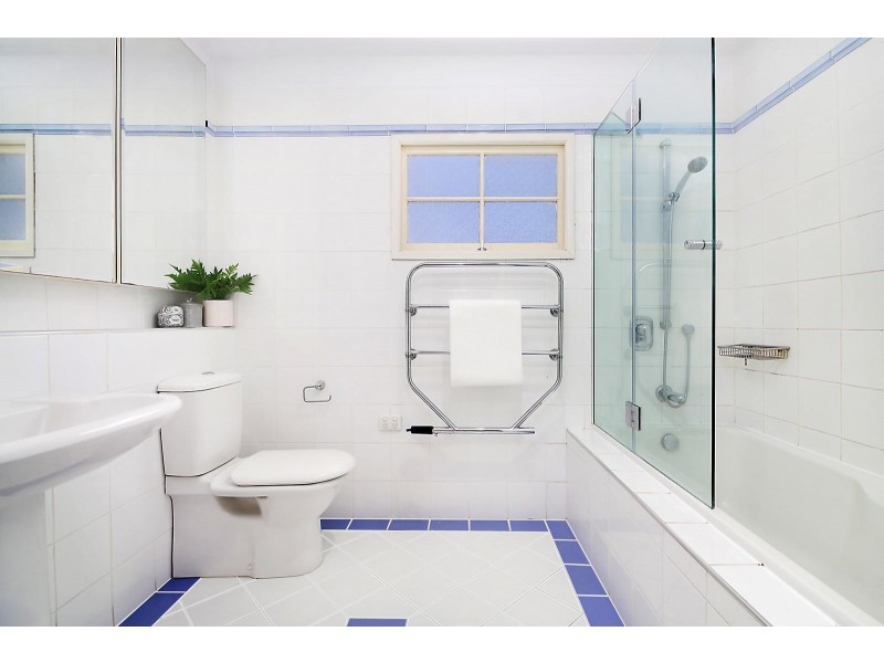 173 Hawken Drive, St Lucia QLD 4067