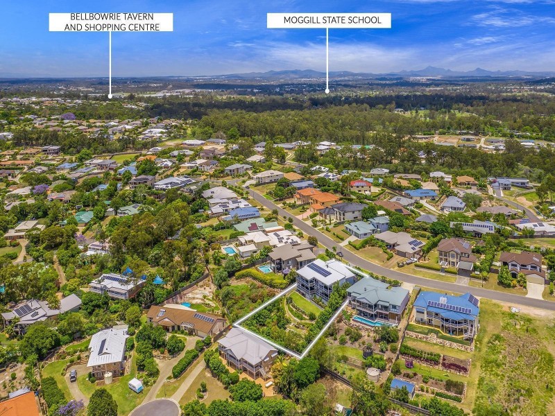 102 Gibson Crescent, Bellbowrie QLD 4070