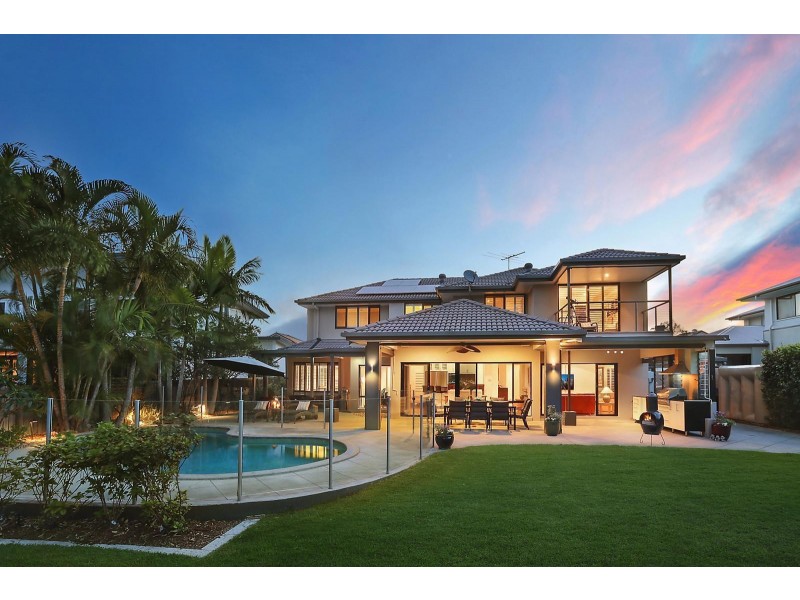 11 Samuel Place, Sinnamon Park QLD 4073