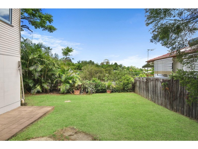 147 Patricks Road, Ferny Hills QLD 4055