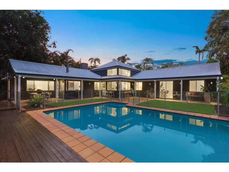 6 Ballard Place, Fig Tree Pocket QLD 4069