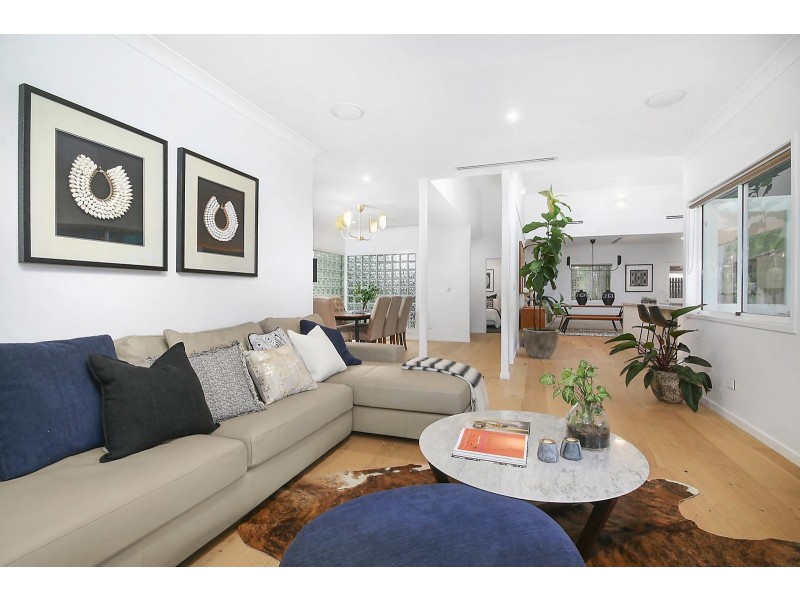 6 Ballard Place, Fig Tree Pocket QLD 4069