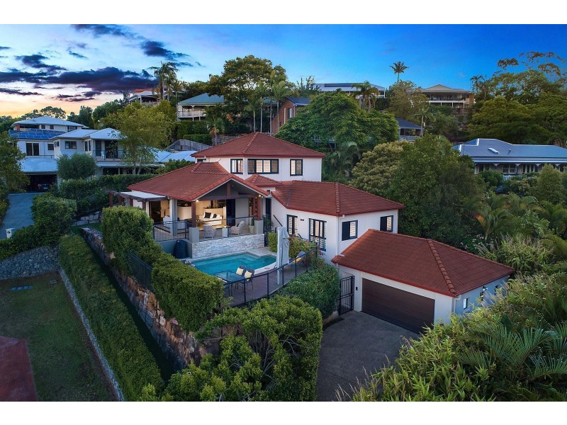22 Grevillea Close, Chapel Hill QLD 4069
