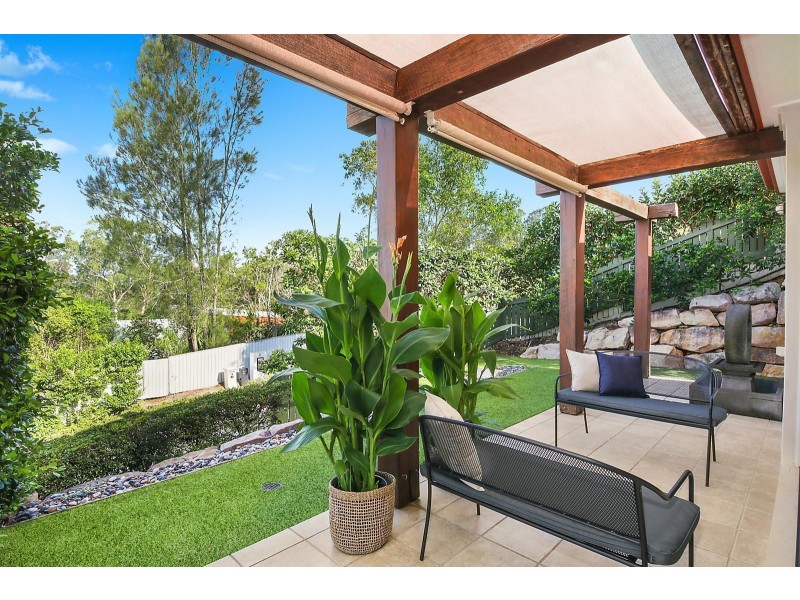 22 Grevillea Close, Chapel Hill QLD 4069