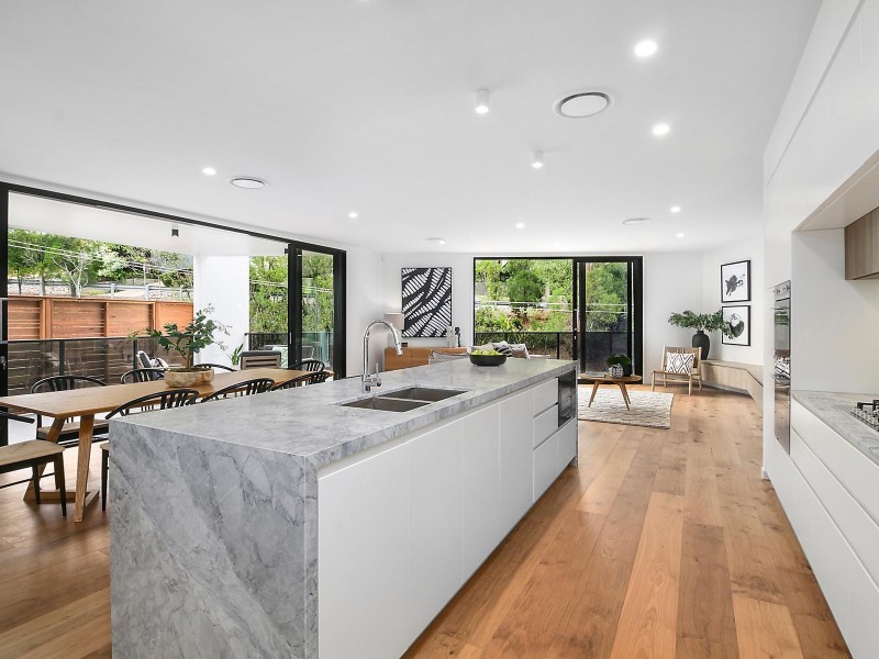11 Dopson Street, Taringa QLD 4068