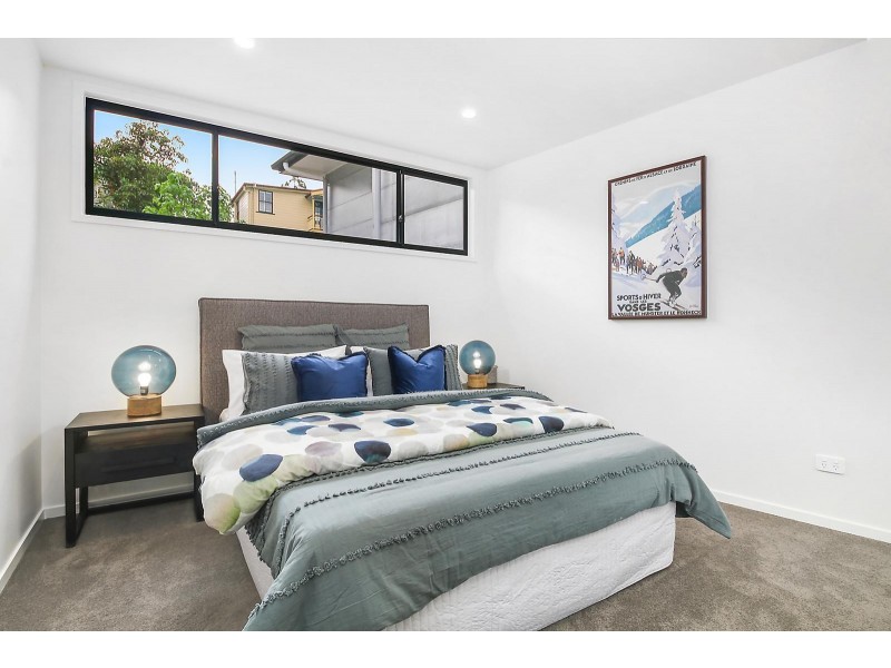 11 Dopson Street, Taringa QLD 4068
