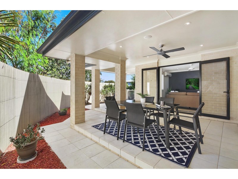 1 Caribou Crescent, Fitzgibbon QLD 4018