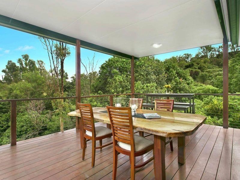 14 Summit Place, Mount Ommaney QLD 4074
