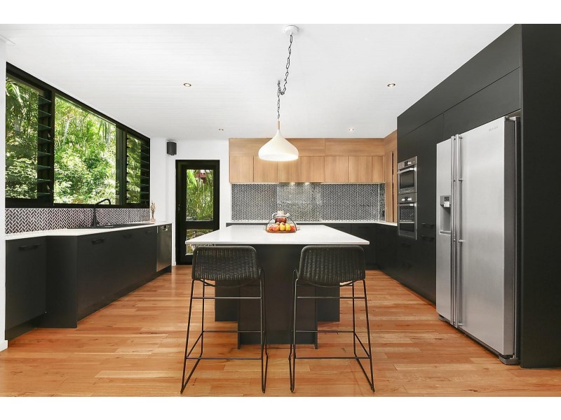 110 Jerrang Street, Indooroopilly QLD 4068