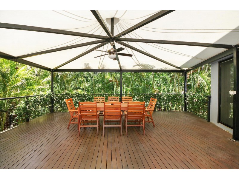 110 Jerrang Street, Indooroopilly QLD 4068