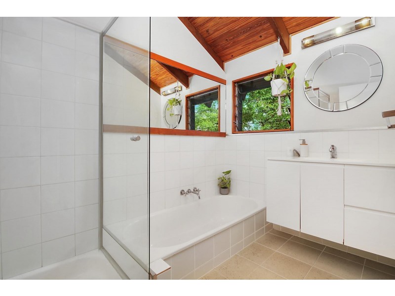 159 Plucks Road, Arana Hills QLD 4054