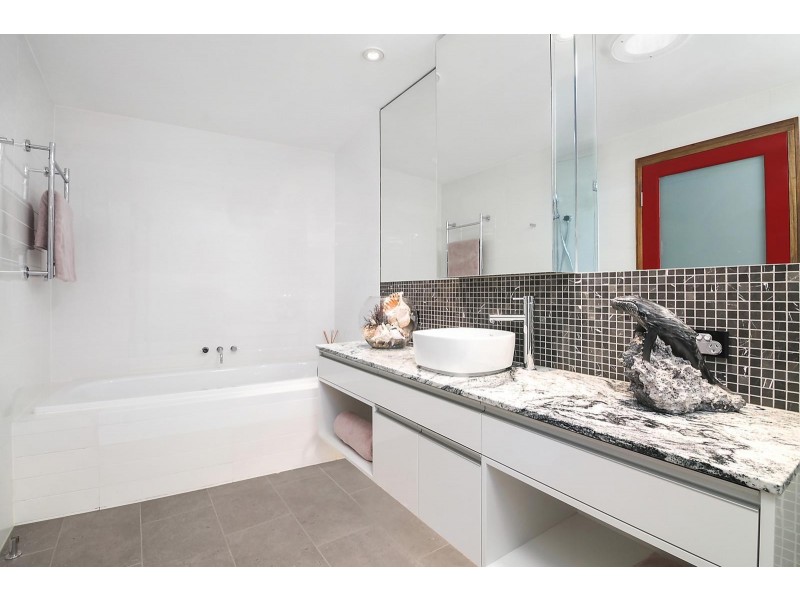 1 Gray Street, New Farm QLD 4005