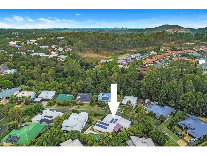 30 Woodtop Court, Ferny Hills QLD 4055