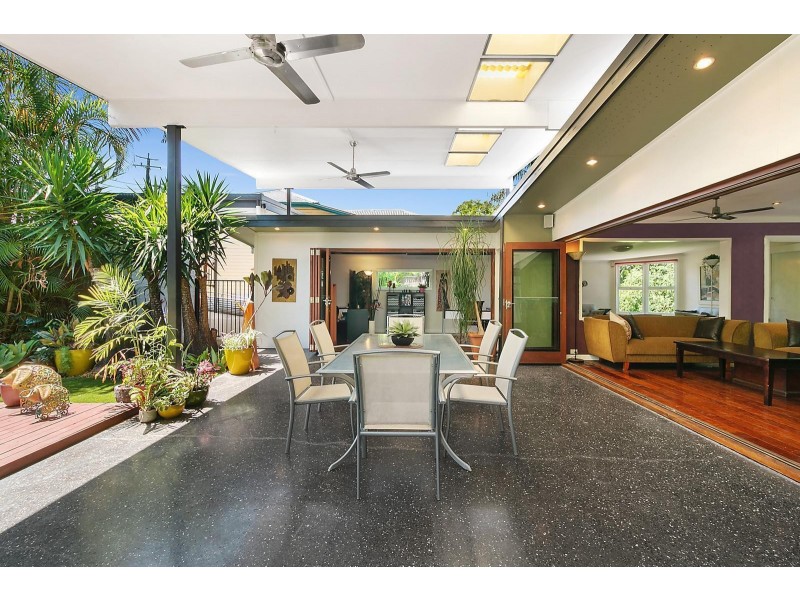 19 Taringa Parade, Indooroopilly QLD 4068