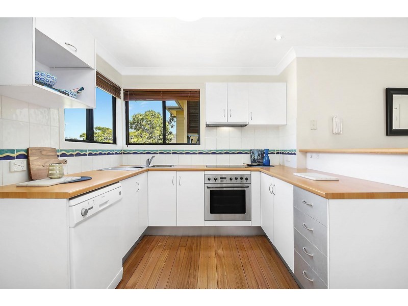 2/9 Eldon Street, Indooroopilly QLD 4068