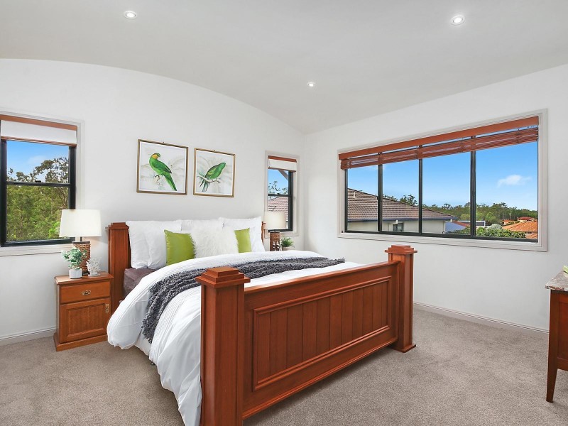 26 Yarraman Street, Arana Hills QLD 4054