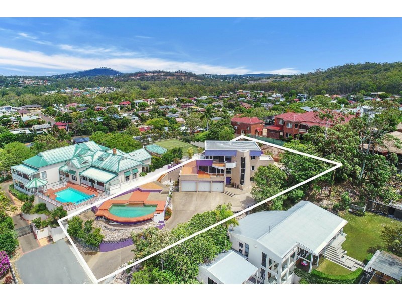 6 Devonshire Court, Carina Heights QLD 4152