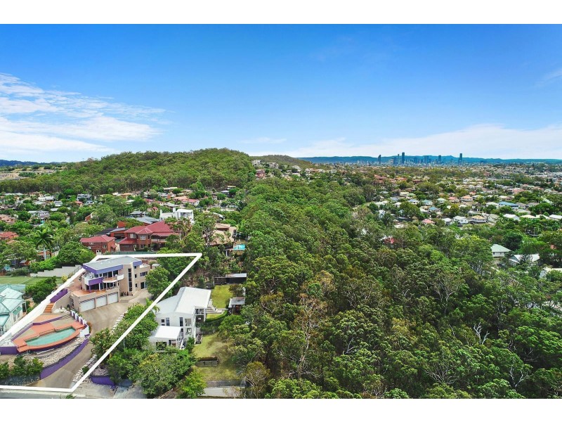 6 Devonshire Court, Carina Heights QLD 4152