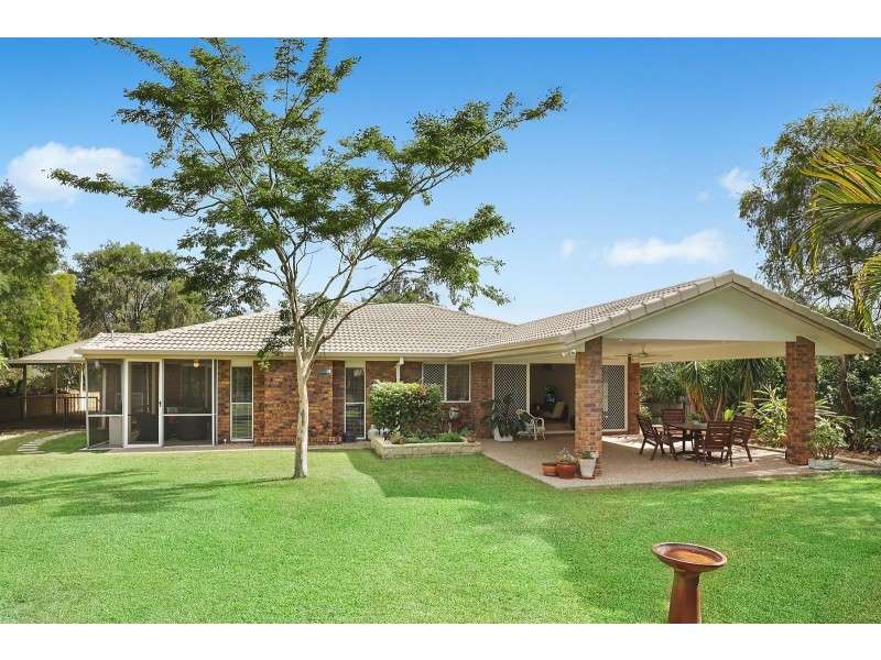 67 Pioneer Crescent, Bellbowrie QLD 4070