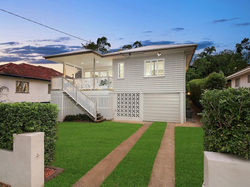 74 Goldsbrough Road, Taringa QLD 4068