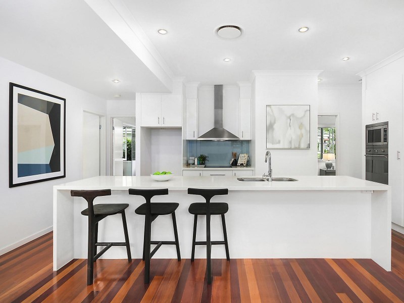 74 Goldsbrough Road, Taringa QLD 4068